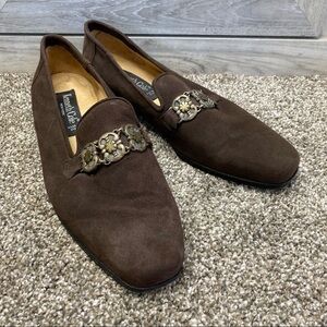 Kenneth Cole New York  Brown Suede Loafer Metal Floral Bit 9 Made in Spain Rare